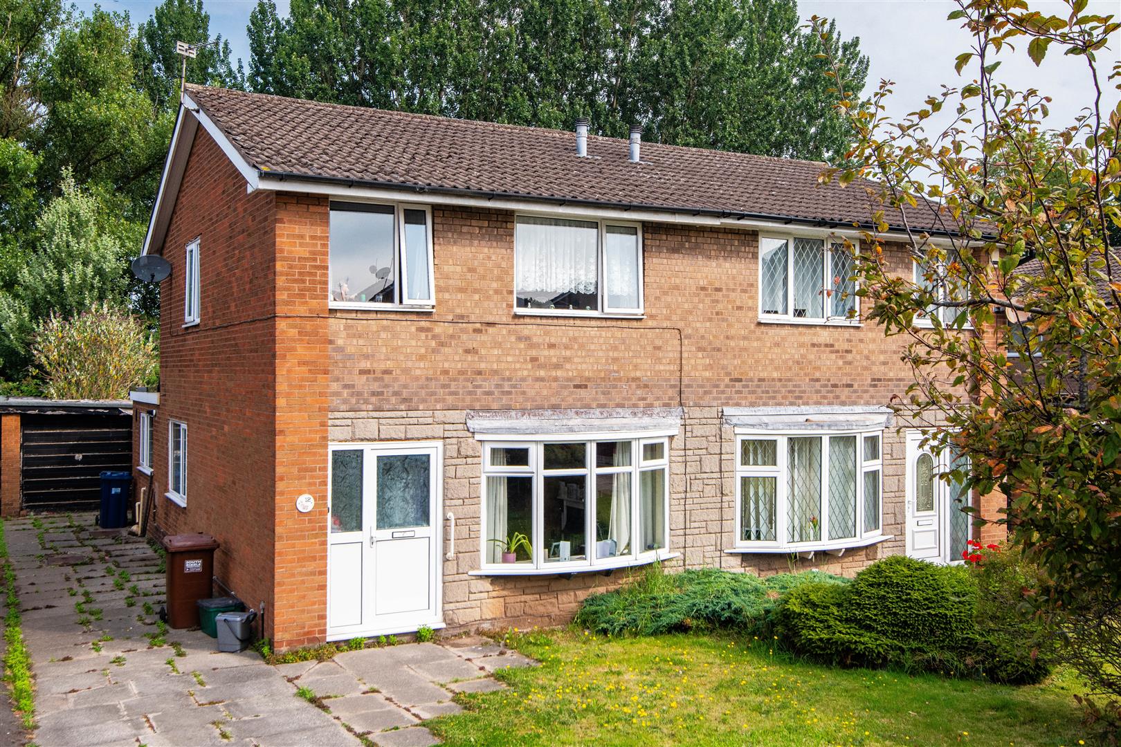 3 bed property in Edinburgh Close, Leyland